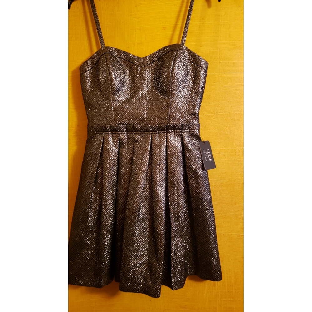 GUESS METALLIC SLIVER COCKTAIL DRESS - Picture 3 of 6